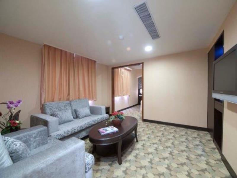 Metropolis Hotel Taoyuan Esterno foto
